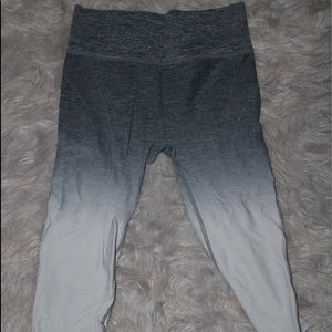 Women’s gradient leggings